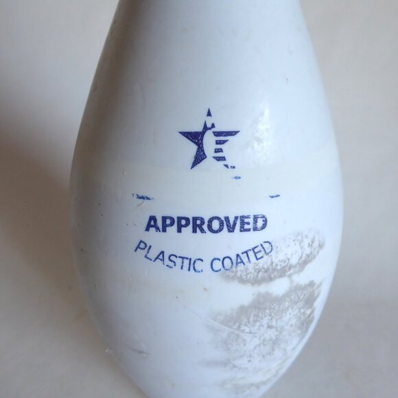 VINTAGE 15” LINDS USBC APPROVED REGULATION BOWLING ALLEY USED BOWLING PIN - Picture 5 of 9